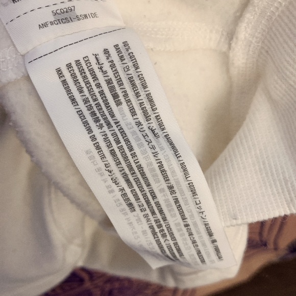 Holly Hicks Koala Crewneck Sweatshirt - Picture 3 of 4